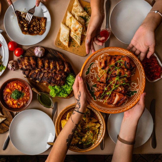 La Dolce Tavola – En Gourmetrejse i Middelhavets Smage